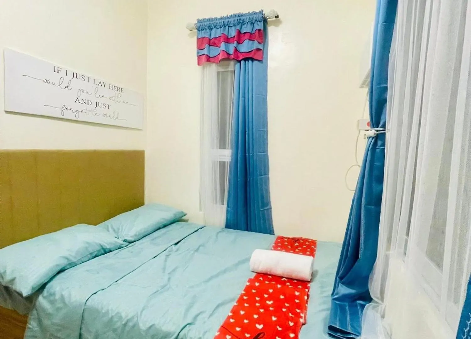 Staycation House In Dauis, Panglao Holiday home